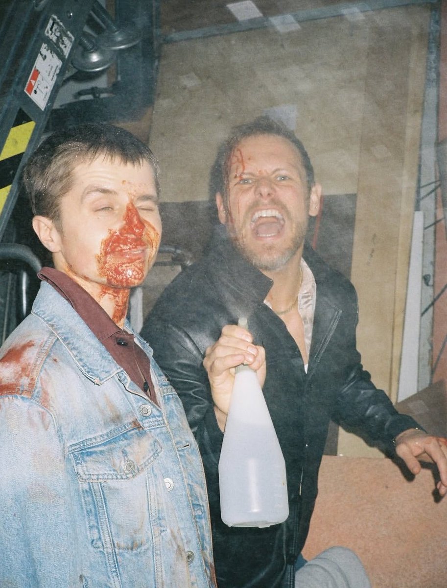 peekaboo_jen's tweet photo. Some bloody fabulous snaps via Conor McLeod's Instagram.

#Macbeth https://t.co/tgmOjNeA2r