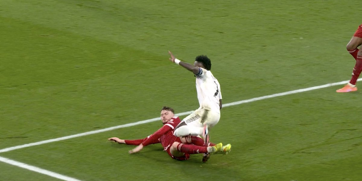 The Touchline | 𝐓 tweet media