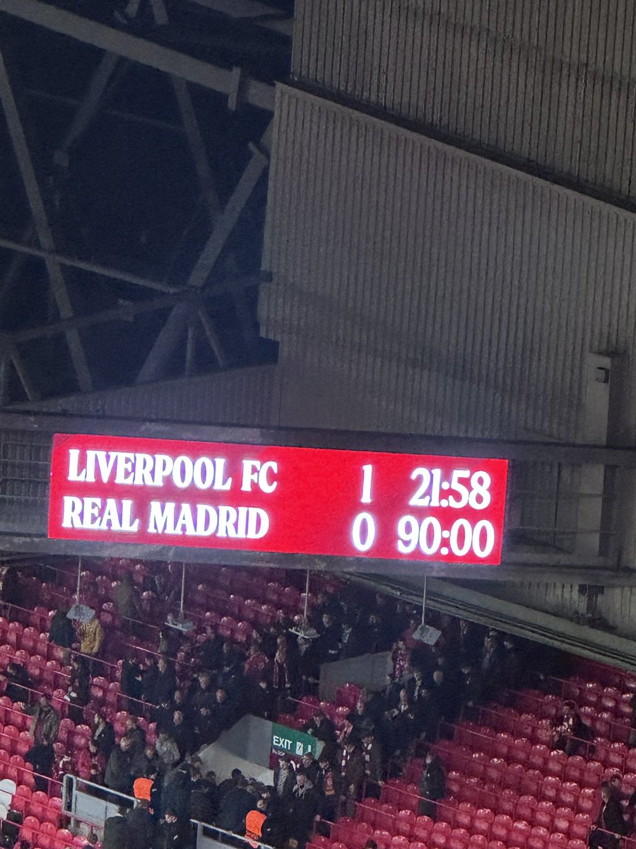 Nights the blooos will never, ever experience..UTFR🔴🔴🔴<a href="/Everton/">Everton</a>