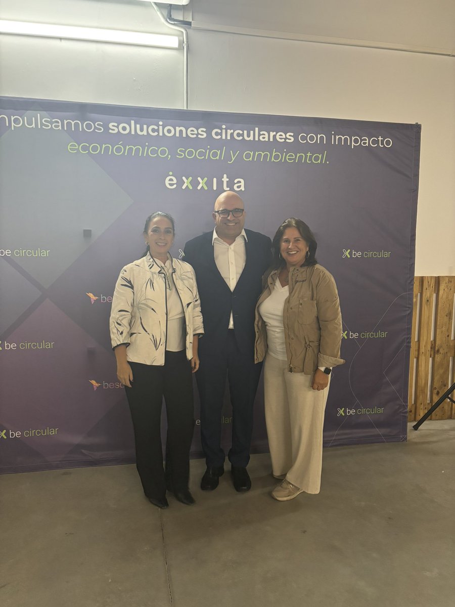 Hemos asistido en la sede de #ExxitabyCircular a la presentación del V Informe #Cotec sobre #EconomíaCircular, junto a <a href="/cristinagarmend/">cristina garmendia</a>, consejero <a href="/jorgeparadela/">jorgeparadela</a> y referentes del tejido empresarial andaluzhttps://cotec.es/informes/la-economia-circular-2025/