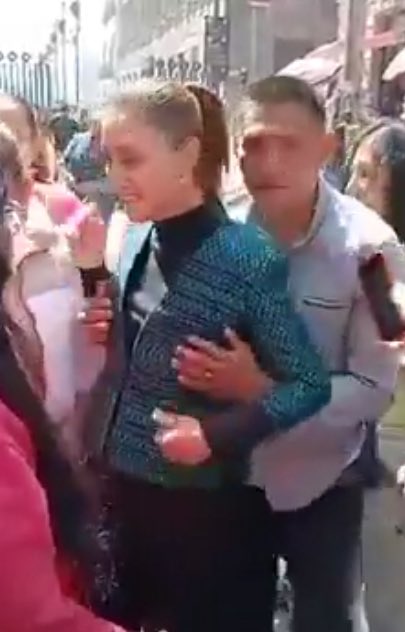 arnemx's tweet image. El pueblo bueno, revisando si hay algún resultado de gobierno.

#PrimerInforme