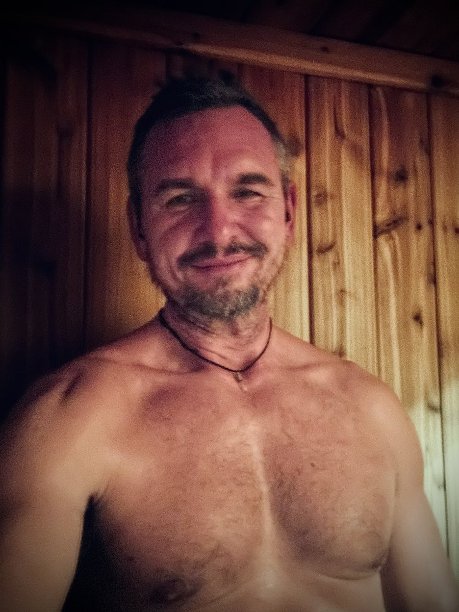 The Organic Dopamine isn’t found in your phone.
It’s found here in the silence, the sweat, the surrender.
Sauna. Breath. Gratitude. Repeat.
#OrganicDopamineFarm #SaunaTherapy #NaturalHigh