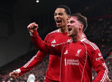 iLFC_8's tweet image. جميع الفريق قدم مباراة أسطورية  لكن المدريدي اللي كان يقول محسومة ويارب ماتكون تاريخيّة عشان مستويات ليفربول لكن لا يعرفون ليالي الأبطال والأنفليد حكاية عظيمة .. ليفربول آخر 6 مباريات انتصار وحيد لكن ارجع ضدك يامدريدي وبأفضل بداية لك آخر السنوات 😍❤️❤️