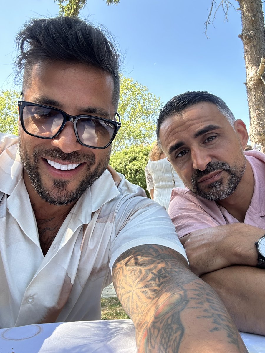 Alain Rocben (@alainrocbenoff) on Twitter photo 