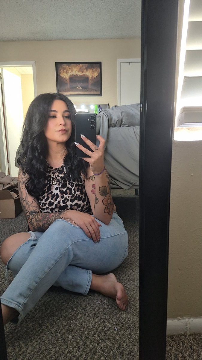 valentina ♡ tweet media