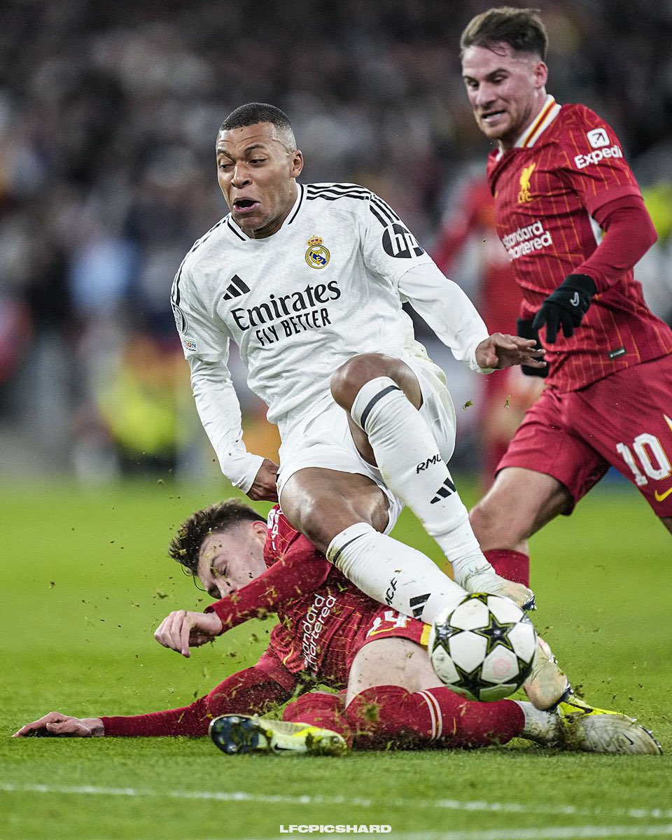 DenyerTodd's tweet photo. Connor Bradley in his prime against Real Madrid https://t.co/28SNXdzDdg