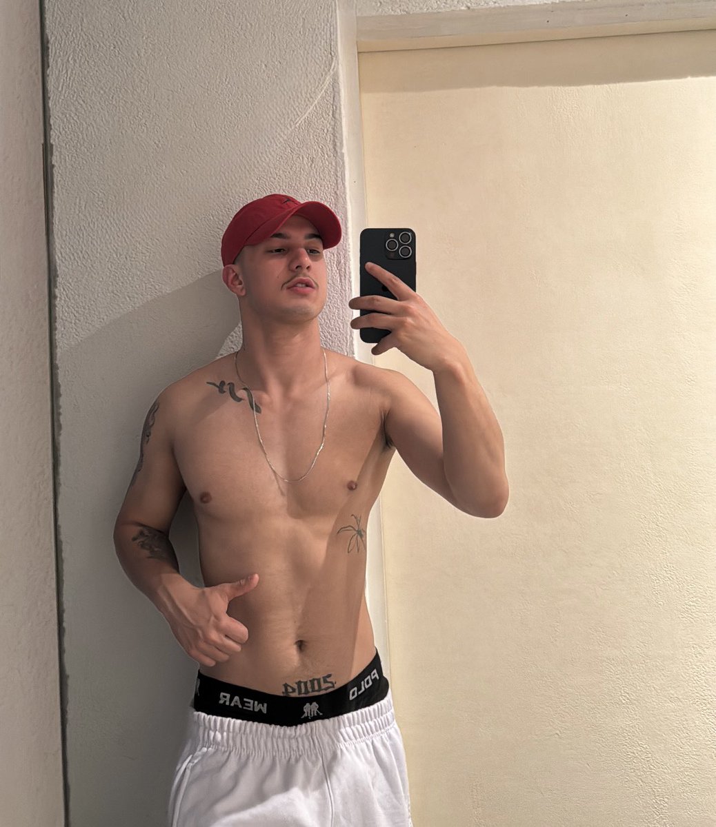 _rms_ms's tweet image. Gostoso como sempre!❤️😏