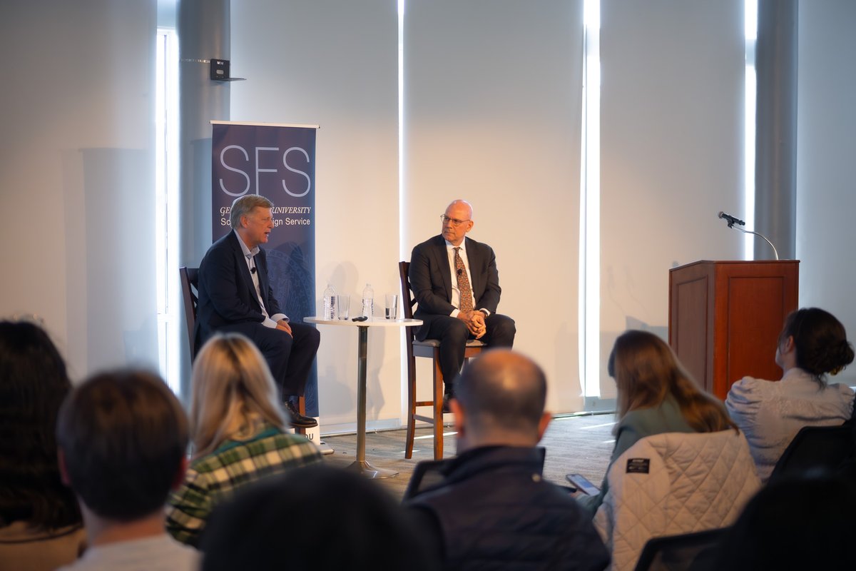 georgetownsfs's tweet image. What is “hot peace”?? Yesterday, the SFS hosted former U.S. Ambassador to Russia Michael @McFaul to discuss his new book, “Autocrats vs Democrats,” which examines various global developments and their impacts on democracy.