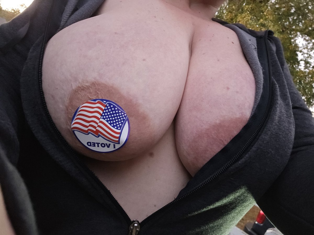 simply erotic tweet media