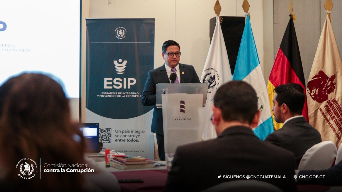 CNCguatemala's tweet photo. 💼 Este martes iniciamos el proceso de socialización de la Estrategia de Integridad y Prevención de la Corrupción 2025-2032 (ESIP). A través de sesiones de trabajo, se presentaron los ejes y lineamientos de la Estrategia a diferentes sectores de la ciudadanía e instituciones del Organismo Ejecutivo.  

#ESIP_Guatemala