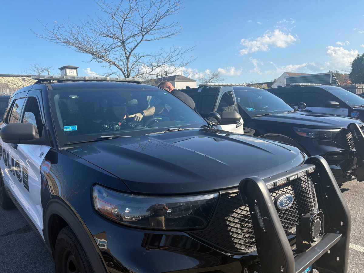 CSI_InfoShare's tweet image. The @NarragansettPD and @NarragansettFD have officially gone live with InfoShare® CAD/RMS/MDT as the 4th agencies in Phase 2 of Rhode Island’s statewide public safety deployment! Welcome to the CSI family! 

#InfoShare #PublicSafety #RhodeIsland #LawEnforcement #FireService