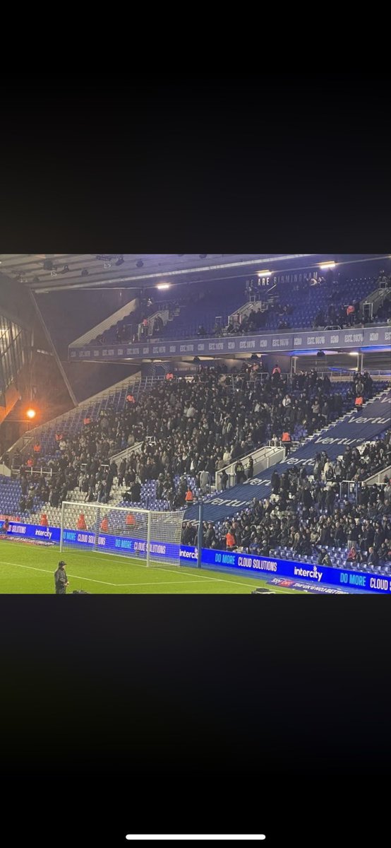 orbry1979's tweet photo. Wow what a difference. One pic before the game and other at 68mins 😂 and your 4th 😂 pussies 
#KRO #BCFC #MFC https://t.co/Vy3Bm9fTHc