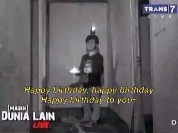 wiciousvorld's tweet image. ㅤㅤㅤ

⋮ ⌗ ┆#LINKED_GEMA🐦‍🔥

Happy birthday to you, happy birthday to you. Happy birthday our leader… Happy birthday to youuu. 🤗

ㅤㅤㅤ