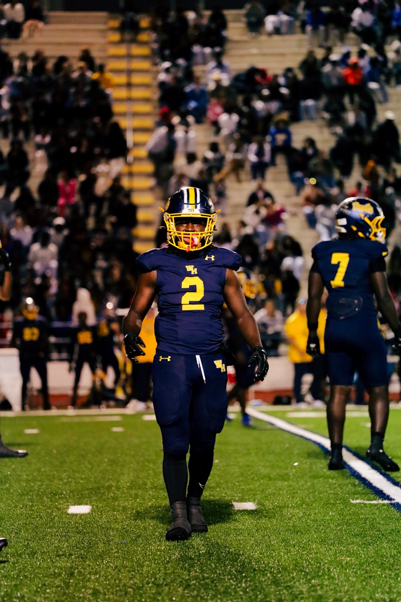 4 great years as a blue devil it was fun playing ball with my brothers and had great coaches to teach me a lot not just football but also life after football but all always GO BLUE DEVILS <a href="/WHBlueDevilsAth/">Winter Haven High School Athletics</a> <a href="/CoachBoatman/">Coach Boatman</a> <a href="/coach_wilburn/">jon wilburn</a> <a href="/WHCoachWhite/">Carl White</a> <a href="/coach4355/">Brian Davis</a> <a href="/mannypopo/">Manny Pulido</a>