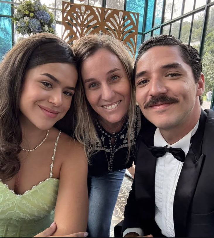 Central Ronia 🍫 tweet media