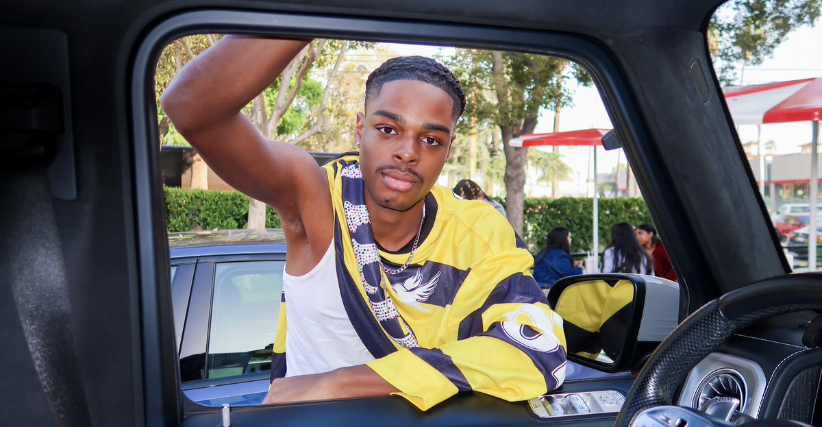 armignoo's tweet image. L.A makes me feel good :)