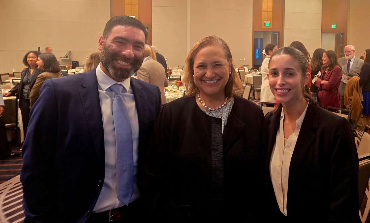 escobarforjudge's tweet image. As a judge, it’s always encouraging to see new attorneys beginning their journey in the legal profession. Attending the @musiccitylaw 48th Annual New Admittees’ Breakfast reminded me of the passion and purpose that brought us all to this calling. Congratulations to all!👩‍⚖️⚖️
