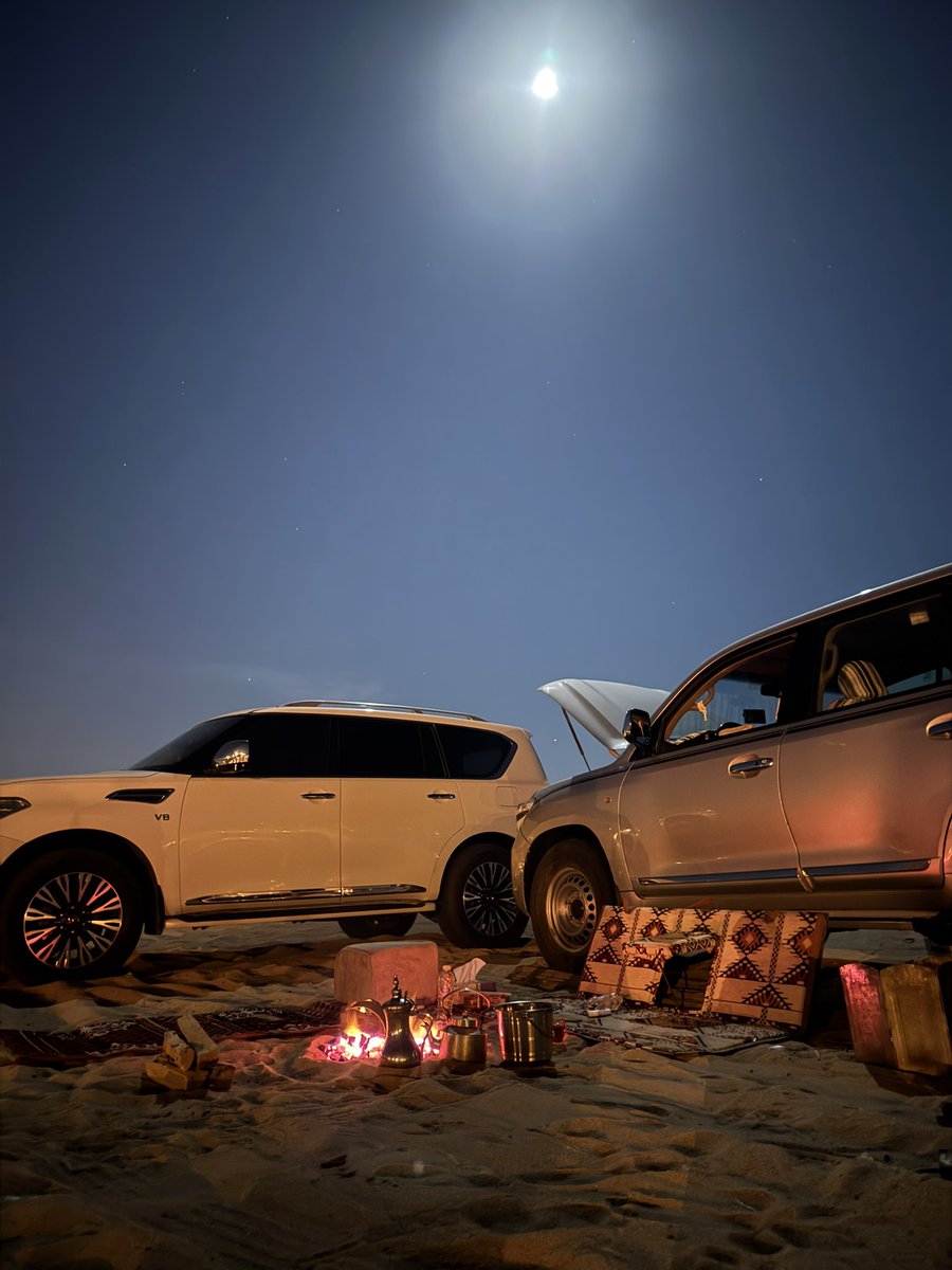 ياليت الأيام في يديني و أرجعها 
واعدل اشياء ما كانت على بالي .