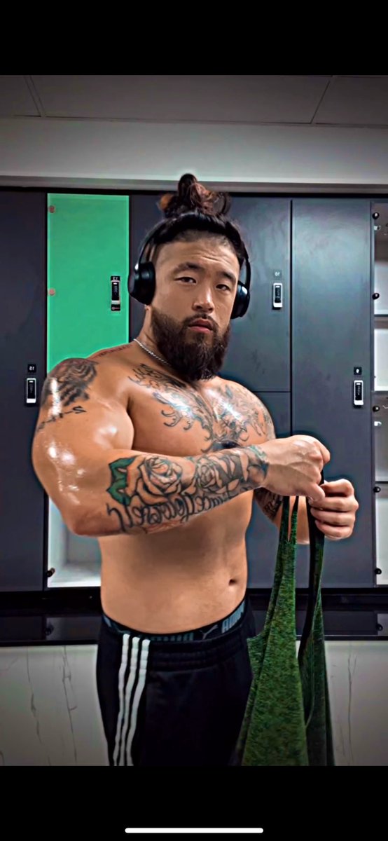 Diversify your roster and posters with this Top Tier Korean BBQ🥩 

Been Puttin In Work Since Before I Touched A Ring

BUT I WANT TO TOUCH CHAMPIONSHIPS NOW