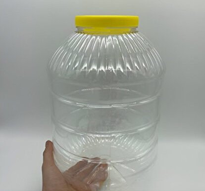 Pater Familias tweet media