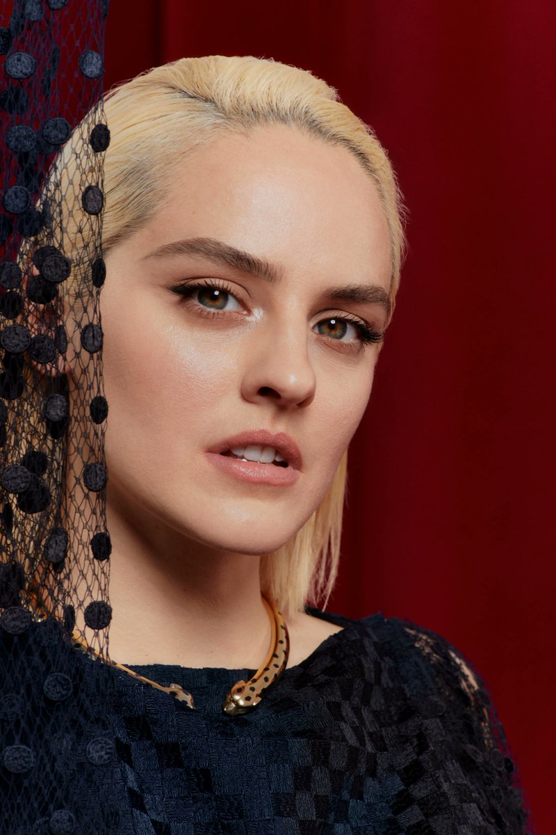 Noémie Merlant retratada para Vanity por Kapturing, 2025.