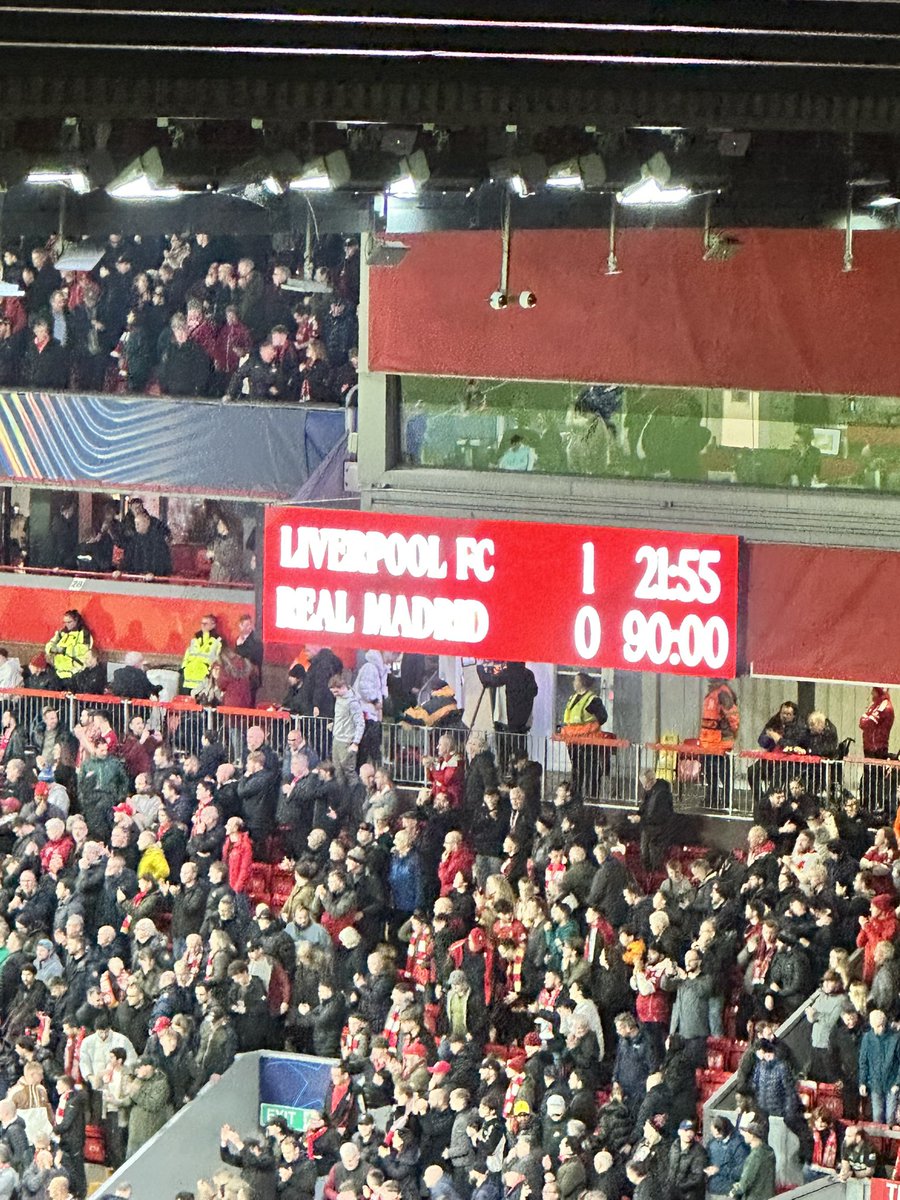 AdamLoveee's tweet photo. Liverpool Football Club https://t.co/Yb1FigZDOp