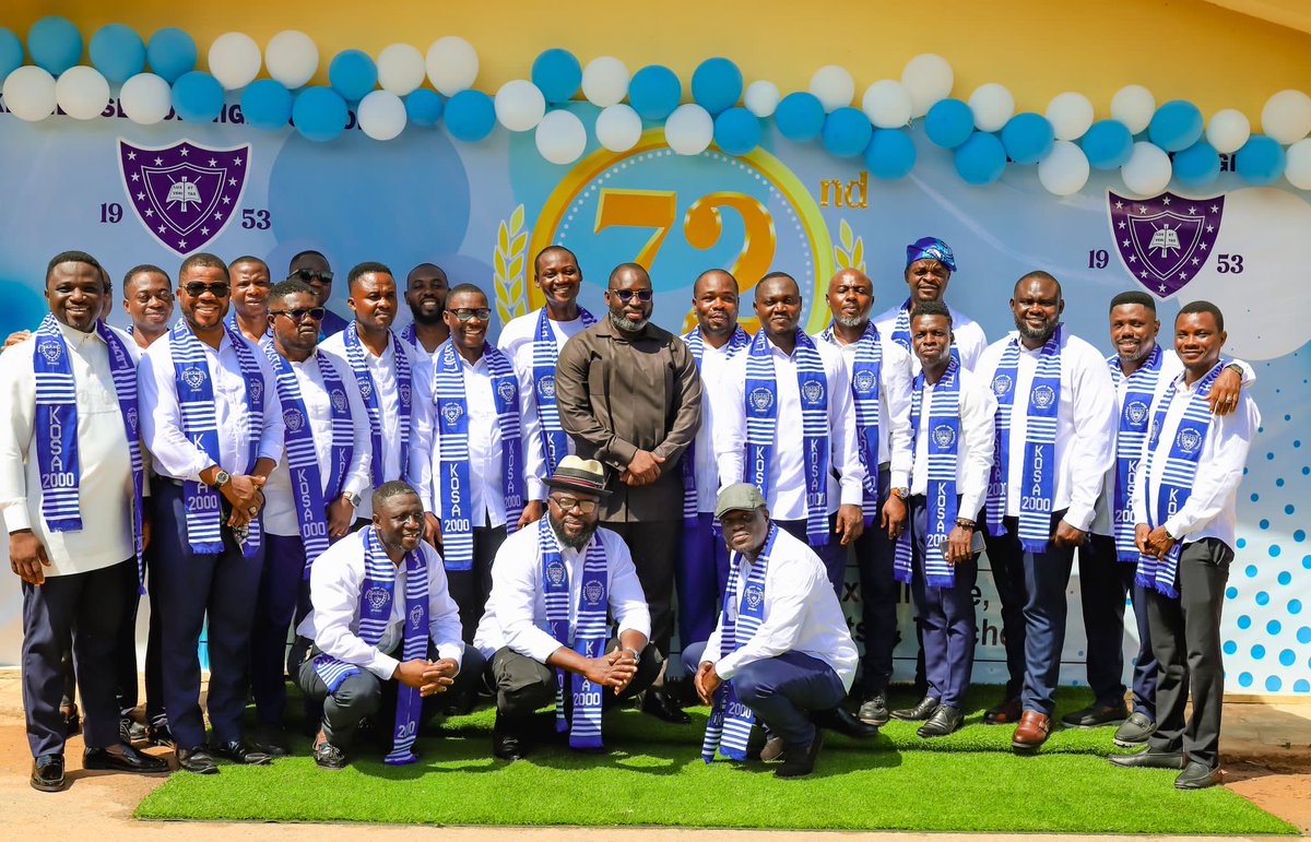 The distinguished gentlemen of KOSA 2000 — a brotherhood of excellence, pride, and purpose. They stood tall during the KPASEC 72nd Prize-Giving Day with unmatched class and commitment.
#KpandoSHS
#TSITSIAWO
#Light&amp;Truth.