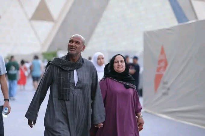 ChahinazTaher's tweet image. احلي صوره في كل الصور اللي شوفتها لزوار المتحف المصري الكبير ❤️
#المتحف_المصري_الكبير 🏛🇪🇬