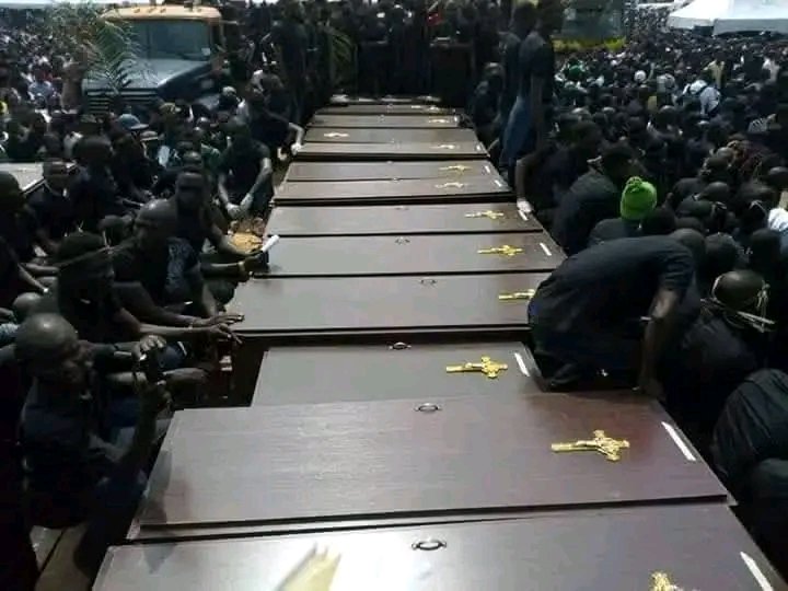 AgunduDaniel's tweet photo. @aonanuga1956 Benue state and his Christian's killed by your brother Fulani. https://t.co/X71J6oziCO