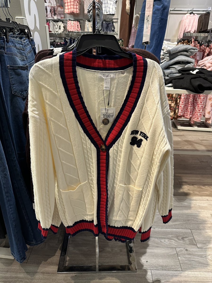 leez ⋆˚✿˖° | FO & OO graduate! tweet media