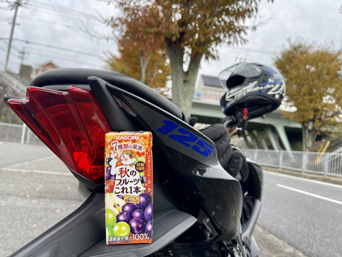 ✰新しく写真を追加しました✨【生産終了品】美品／Fender Montery FenderがSCANDALの新シグネイチャーモデル3機種を発表！ストラップも