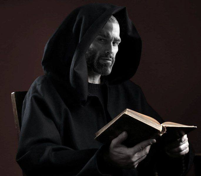 whoever got my voodoo doll, stroke it a lil