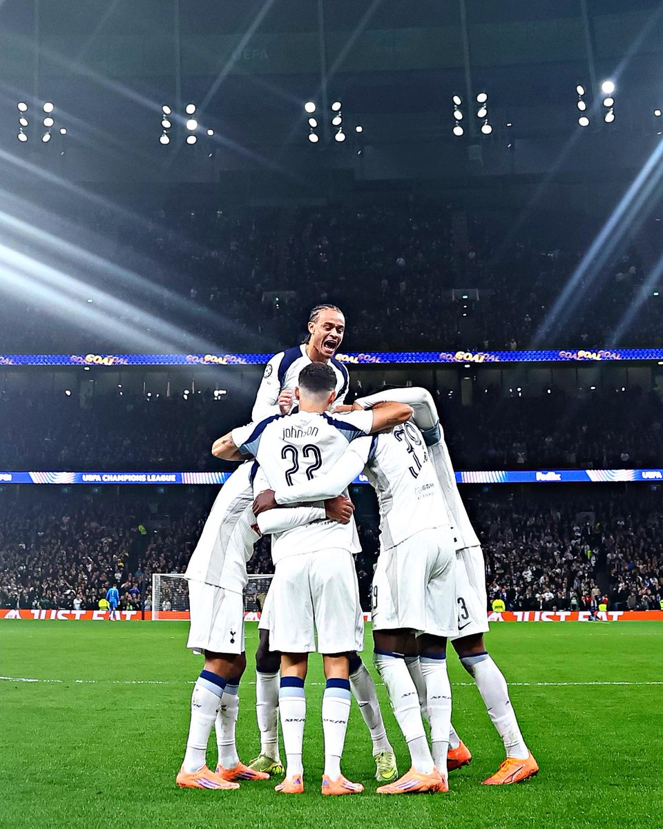 xavisimons's tweet image. Nothing done yet. Let’s keep working hard 💪🏽