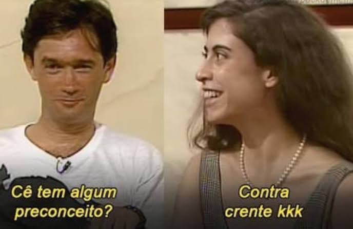 lufeciuffetelli's tweet image. eles não se ajudam né