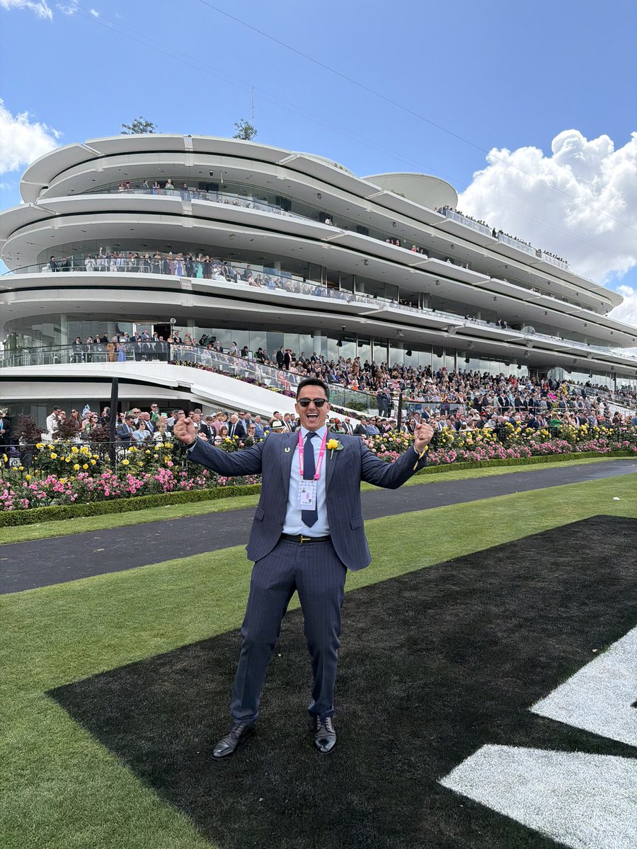 Stephen R Power tweet media