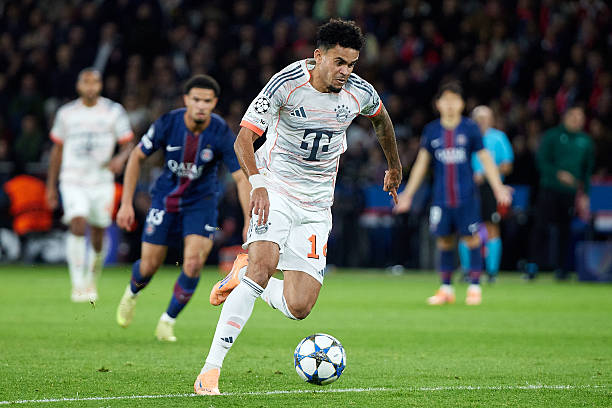 BouafifNour's tweet image. &apos;Barça really missed out on Díaz, look at his numbers.&apos; Okay, let’s actually look at his numbers in the league and UCL:

-Díaz has 12 G/A this season, the same as Rashford.
-Diaz created 25 chances, also the same as Rashford 
-Diaz has 2.3 xA, which is even less than Rashford’s…