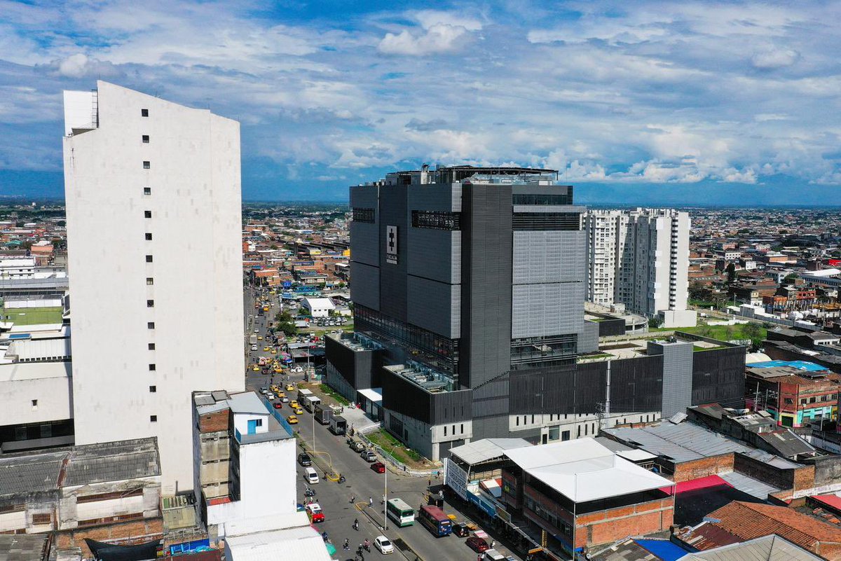 Hoy se inauguró el Búnker de la <a href="/FiscaliaCol/">Fiscalía Colombia</a> en Cali, un espacio que marca un hito por su aporte a la recuperación del centro y además  facilitará el trabajo de la justicia al unificar procesos, agilizando la investigación y la judicialización.

#AsíRecuperamosCali