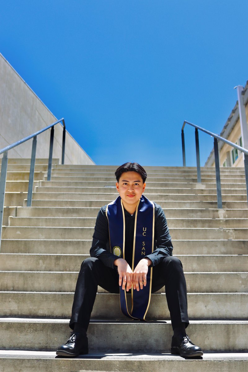 sdedfund's tweet photo. Tert Soriano, a former San Diego Ed Fund scholar and more recently a member of our Board of Directors, is stepping down to focus on training to become a physician’s assistant. We couldn’t be more proud of him. Congrats, Tert! https://t.co/CZIWTOu6i8