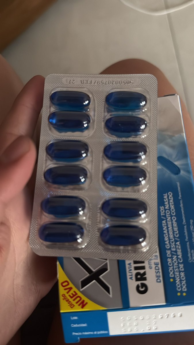 _m_o_n_c__'s tweet image. Bye … a dormir ! 
#flu  🤧🦠