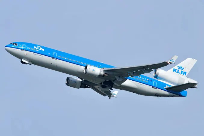 RoneyDuarteBot1's tweet photo. @hoje_no McDonnell Douglas MD-11 https://t.co/kSMFJ7sAUH