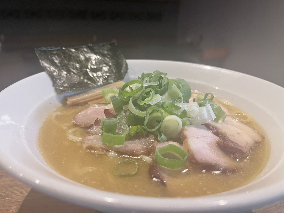 本日メニュー 醤油らぁめん 塩らぁめん 季節限定 味噌らーめん 辛味噌