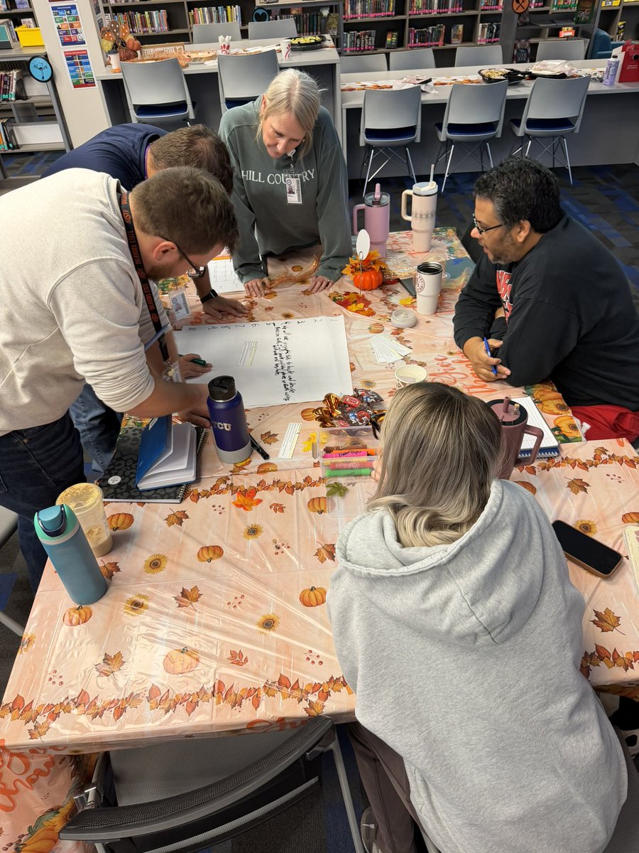 Sarah Pankonien tweet media