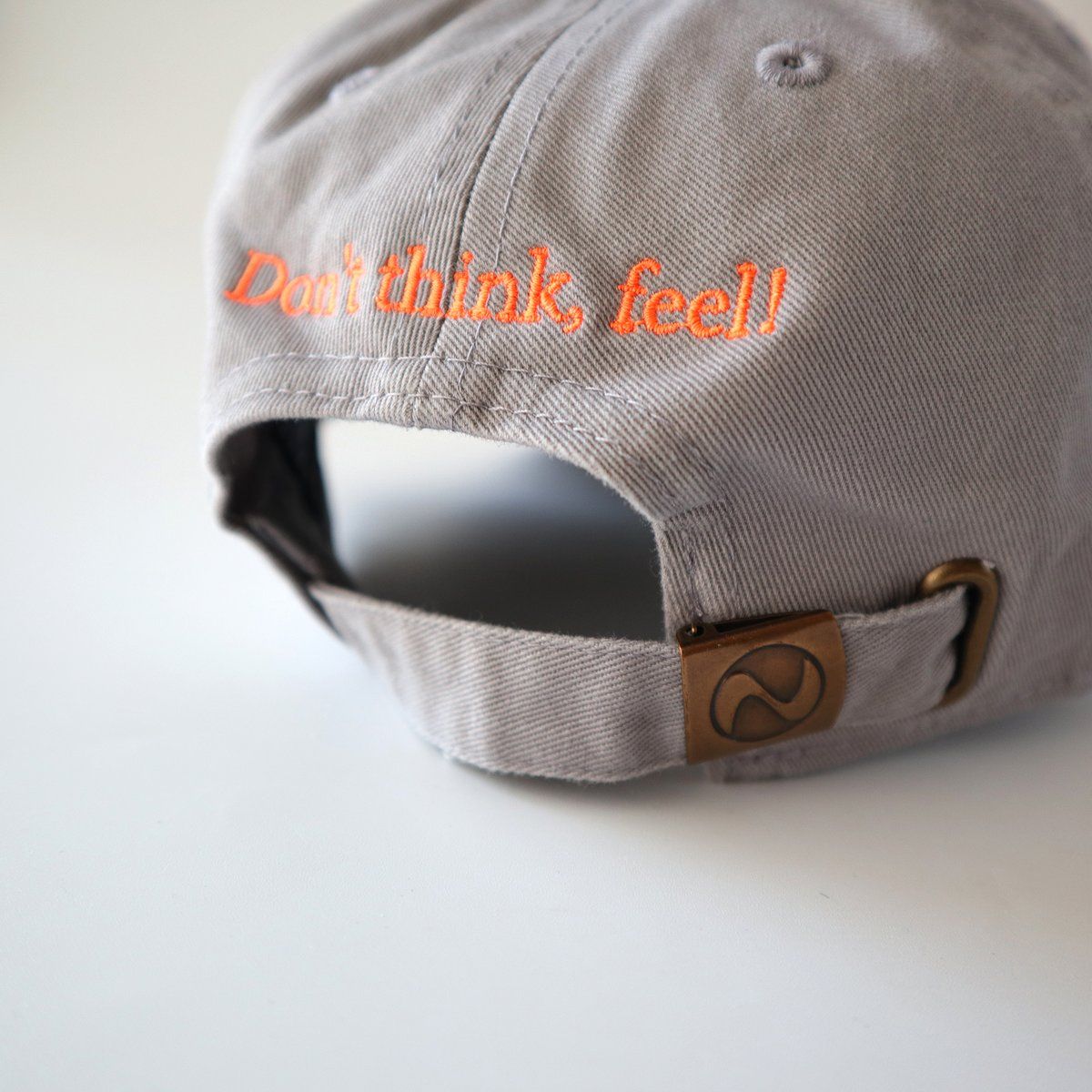 ONTO-ETHOLOGIES ブルット、ブキャナン 洋書　ハードカバー 楽天市場】怪獣8号 ハードカバーノート 亜白ミナ＆保科宗四郎柄