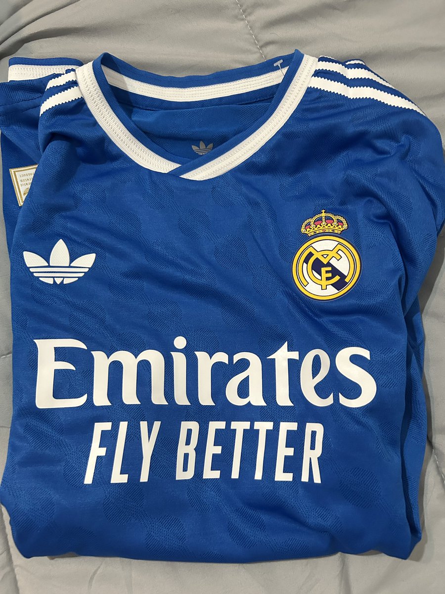 El chino este es un hermano muchas gracias a la gente de spfoot2.com

🤔🤔🤔🤔