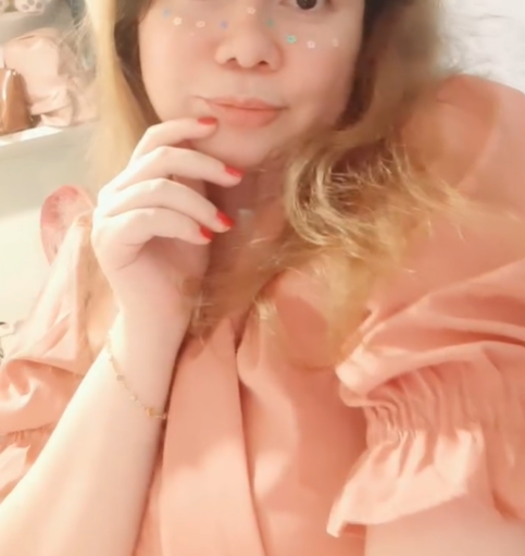 SharonCharmosa's tweet photo. Promo Virtuosa Friday:
Olá, charmosas! Acabei de alterar no Mercado Livre e dar R$ 50,00 de desconto no preço do Conjunto Preto com Paetê e Pantalona e também R$ 50 no do Conjunto Rosé Mulher Virtuosa.
Corre que é um bazar de roupa GG em excelente estado!
https://t.co/PcvZPLI8cp https://t.co/rWkOCVlYk9