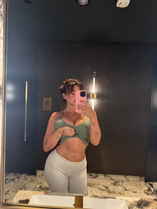 Goal: lose 10lbs https://t.co/yfjmAKaLel