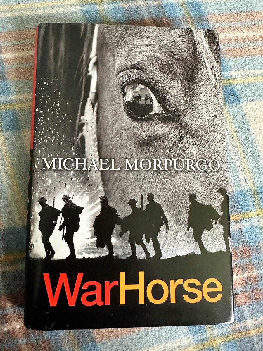 HoneyburnBooks's tweet image. 💖 2012*1st* War Horse - Michael Morpurgo(Egmont) 💖 by Honeyburn Books (UK)

Starting from 🤑 £10.00 🤑

Shop now 🛍️ at tinyurl.com/2brcuydp

#MichaelMorpurgo #WarHorse