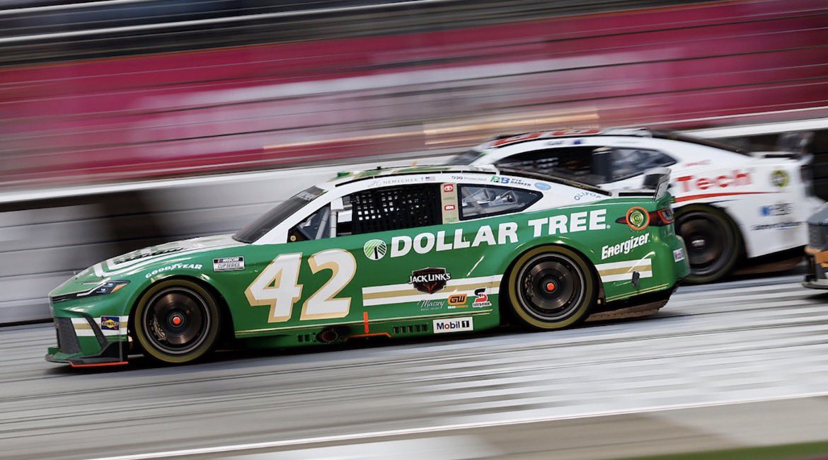 Che341x's tweet photo. It’s reedy for @Official_SNRS! Gonna try to repeat the dues and lead all the laps I ca and instead of 7th grab a dub. Tune in on @JoeyStone_8 Tik Tok at 9pm to watch the season opener sponsored by @Big_Fish_BBQ! #nascar #nascar25 https://t.co/bWYJCCjO5U