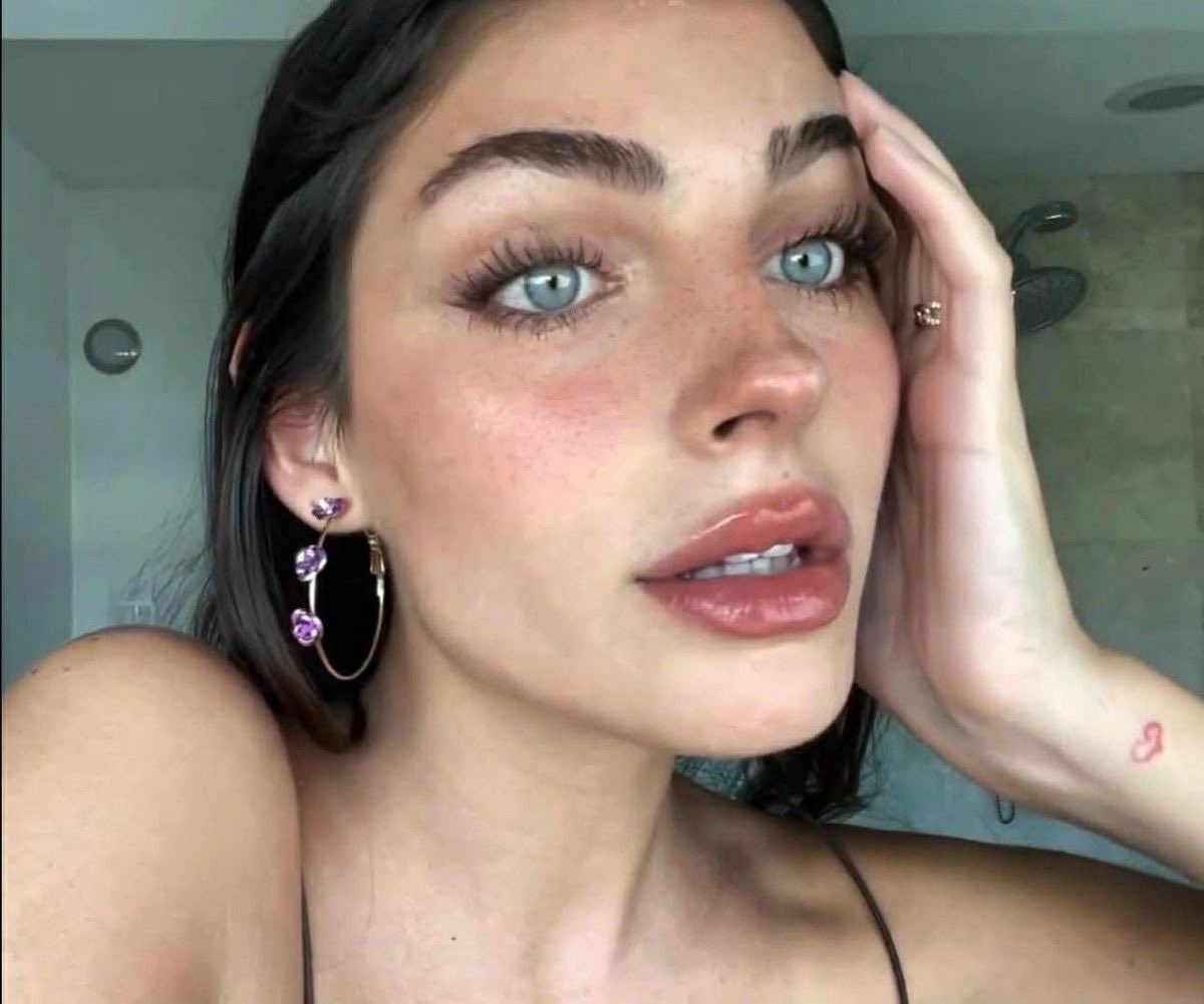sendkissy's tweet photo. ⤷we could play house 
 ㅤㅤㅤ⤷ + honey 𝙘𝙖𝙢𝙚𝙧𝙖 𝙧𝙤𝙡𝙡
﹟↻ + ♡ ↷
ㅤㅤㅤㅤ #FreeRol / #SexRol https://t.co/1xXuDQujJM