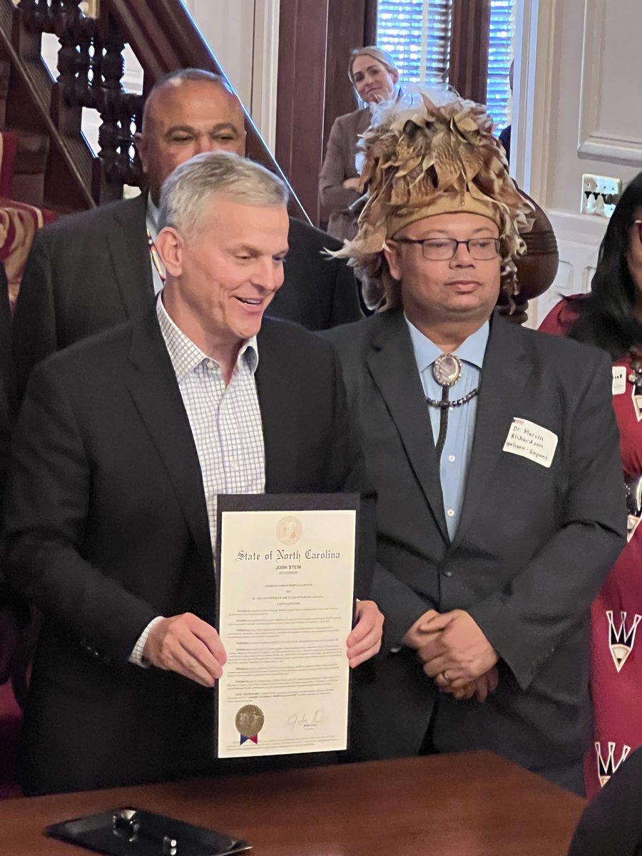 dr_locklear's tweet image. Grateful to have attended @NC_Governor American Indian Heritage Month proclamation signing at the Governor’s Mansion on Nov. 4, 2025. I thought about my Lumbee ancestors &amp;amp; how proud I was to be there to represent them &amp;amp; @uncpembroke - NC’s historically American Indian University.